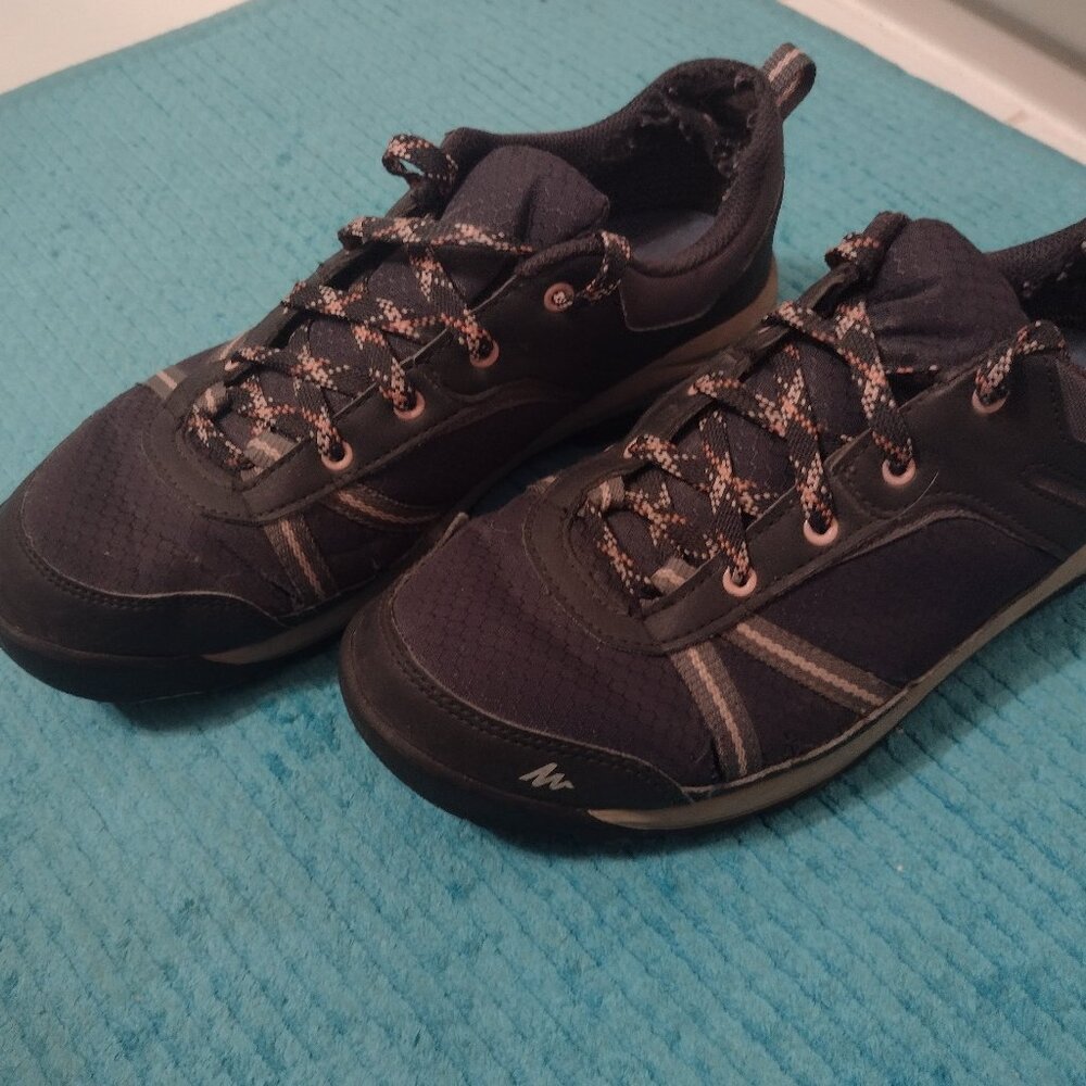 Women's 8 low top hiking shoes - Quechua by Decathlon
